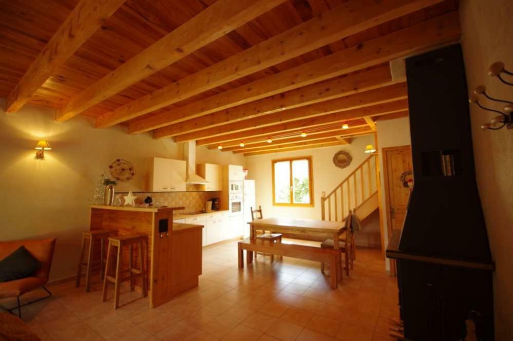 Lupin Villa Formiguères Buitenkant foto